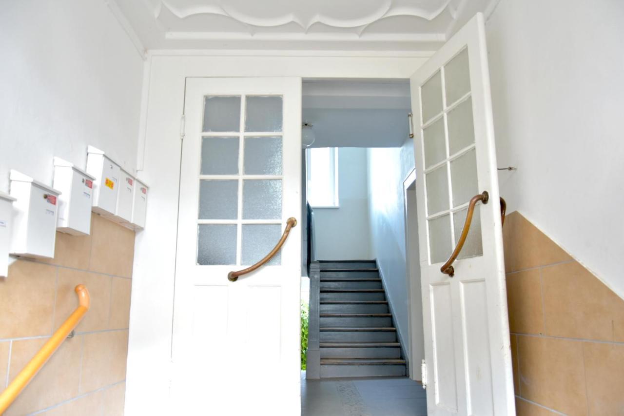 White Midsommar - Stilvolle Wohnung, 3 Schlafzimmer, Wohnzimmer, Kueche Ландсхут Экстерьер фото
